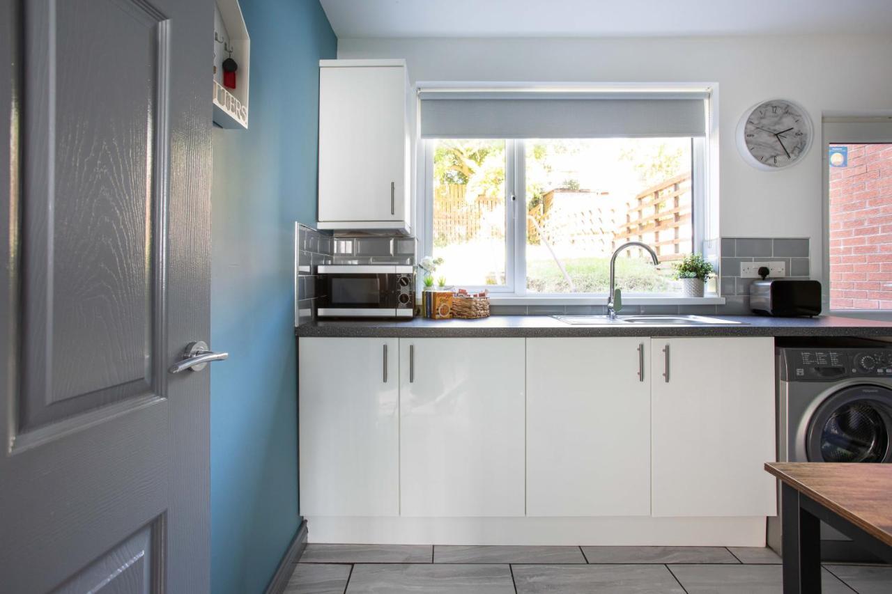 Fully Refurbished North Belfast Home Zewnętrze zdjęcie