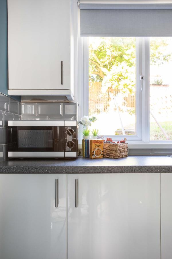 Fully Refurbished North Belfast Home Zewnętrze zdjęcie