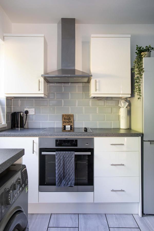 Fully Refurbished North Belfast Home Zewnętrze zdjęcie