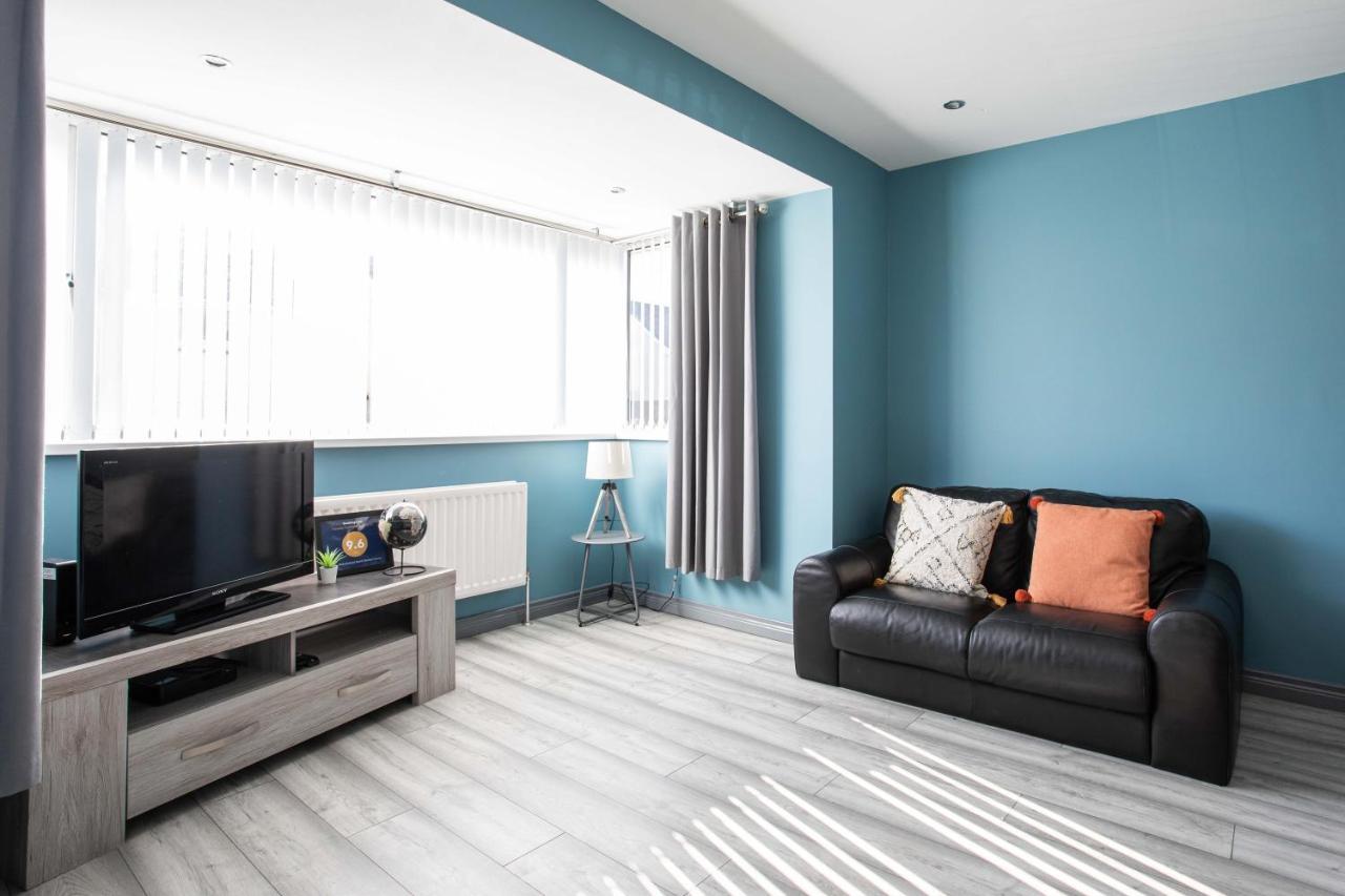 Fully Refurbished North Belfast Home Zewnętrze zdjęcie