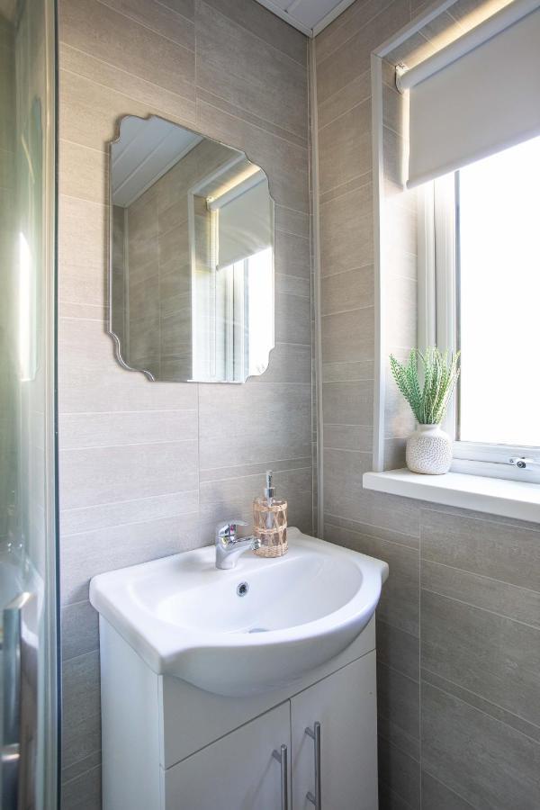 Fully Refurbished North Belfast Home Zewnętrze zdjęcie