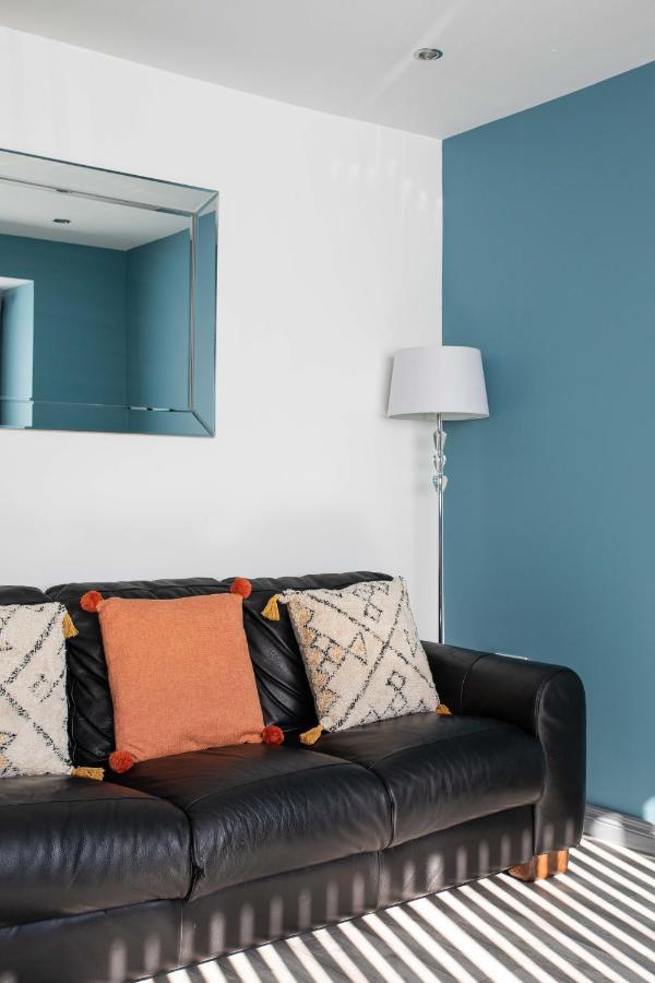 Fully Refurbished North Belfast Home Zewnętrze zdjęcie